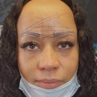 correctrice maquillage permanent